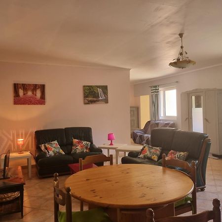 Les Conils - Gites Et Chambres D'Hotes Saint-Pierre-de-Vassols Ngoại thất bức ảnh